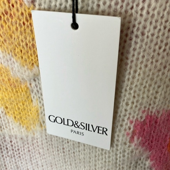 Gold & Silver: Pink & Green Crew Neck Floral Design Sweater- One size fits most - Picture 3 of 16